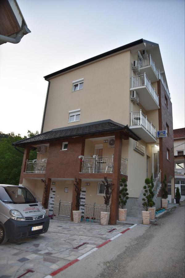 Vila Lux Nedeljkovic Gornja Trepca Cacak Exterior photo