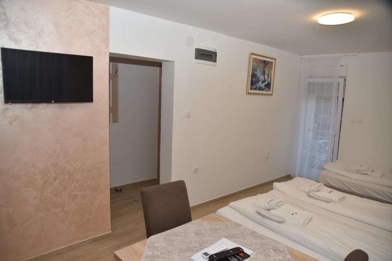 Vila Lux Nedeljkovic Gornja Trepca Cacak Exterior photo